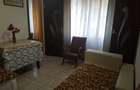 Apartament doua camere, mobilat, la parter, zona Tic - Tac, Universitate - 1