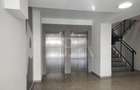 Apartament cu 3 camere semidecomandat în Bucureștii Noi - 14