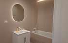 Apartament cu 2 camere decomandat în Sisești - 11