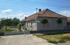 Casa cu gradina, localitatea Foieni. - 1