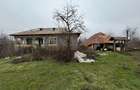 Casa veche cu teren 2200 mp in sat Izvoru de jos , com. Izvoru , jud. Arge? - 6
