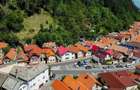 Apartament cu 6 camere decomandat în Schei - 3