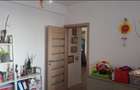 Apartament cu 2 camere decomandat în Far - 3