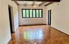 Casă individuală cu 5 camere cu Teren 2257 Mp în Andrei Mureșanu - 4