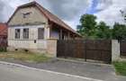 Casa in sat Grid, jud. Brasov 900 mp teren ( curent canalizare apa curenta ) asfalt pana la poarta