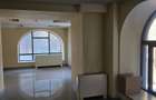 Universitate, spatiu comecial cu vad intens - 7