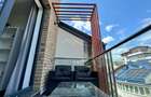 Apartament cu 3 camere *prima inchirere* //loc de parcare/ zona Herast