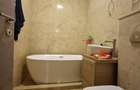 Palazu Mare - 3 camere decomandate, 2 gr sanitare, etaj 2- 179.000euro