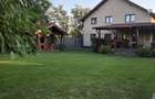 Casa de vanzare complet mobilata cu o curte generoasa in Zimand Cuz