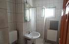 Vand apartament cu 3 camere Crang