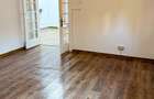 4 camere et 1 pt birouri in cladire interbelica zona C Calarasilor-Hala Traian - 1