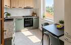 Apartament 3 camere, vis-a-vis de Petrom