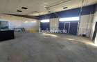 De inchiriat: Casa 3 camere si 2 Hale pe 3 000 mp/ Bascov - Arge? - Bascov (Arges)