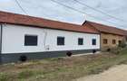 Casa 200 MP + 2.977 MP Teren |ntravilan