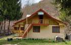Casa cu 5 camere, curte de 500 mp, rural ,zona Centrala - 1