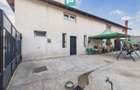 Casa P+E cu doua apartamente, zona Dragasani - 19
