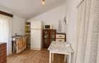 Casa renovata in Nadlac 3 camere spa?ioase, teren 908 mp, livada cu pomi fructiferi