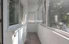 4 camere // bloc renovat // etajul 1 - 4