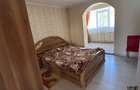 dau in chirie apartament de 3 camere - 3