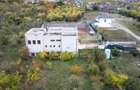 Casa/Vila Oncea + Baza Sportivă de Tenis