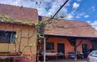 Teren intravilan cu casa de vanzare - 3