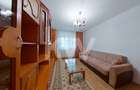 Apartament cu 3 camere decomandat în Tractorul - 2