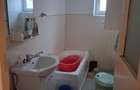 Inchiriez apt 2 camere conf1 decomandat - 2