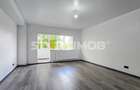 Apartament cu 3 camere decomandat în Exterior Est - 20