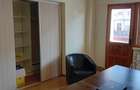 Vand apartament doua camere zona Traian vis-a-vis Liceul Lahovari - 3