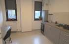Apartament cu 4 camere decomandat în Drumul Taberei - 16 Apartament cu 4 camere decomandat în Drumul Taberei - 16