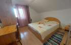 Casă cu 11 camere cu Garaj în Șumugiu - 2