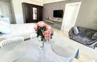 Apartament cu 8 camere decomandat în Aviației - 10