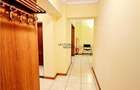 Apartament cu 4 camere semidecomandat în Unirii - 11