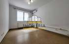 Apartament cu 3 camere decomandat în Decebal - 8