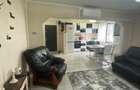 Apartament cu 3 camere decomandat în Traian - 2