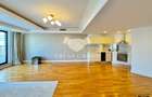 Apartament cu 3 camere decomandat în Herăstrău - 8