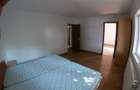 Casă cu 4 camere cu Teren 1000 Mp în Amara - 2