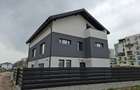 Duplex cu 5 camere cu Canalizare în Theodor Pallady - 1