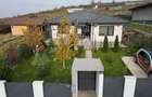 Vind casa in Tomesti deal ,o statie dupa primarie ,construita de proprietar! - 1