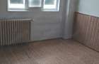 Apartament cu 3 camere decomandat în Iancului - 2