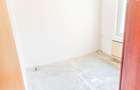 Apartament cu 3 camere decomandat în Rahova - 2