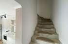 Duplex cu 4 camere 2 bai si curte libera 200 mp in Cisnadie - 19