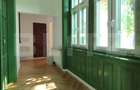 Apartament cu 3 camere decomandat în Central - 3