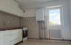 Vand apartament renovat spatios cu 3 camere, Strada Ion Pillat Botosani - 7