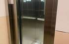 Ofer spre vanzare un apartament cu 2 camere