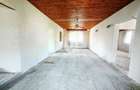 Casă P+1 cu 8 camere 492 mp teren 21 ml deschidere comision 0% - 17