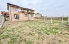 Duplex cu 4 camere cu Canalizare în Moșnița Nouă - 2