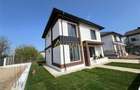 Vila Individuala  - 4 camere - 3 bai-teren -320-600 M de STV - 29