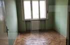 Apartament cu 4 camere decomandat în Central - 2