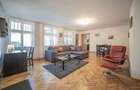 Apartament cu 3 camere semidecomandat în Centrul Istoric - 4